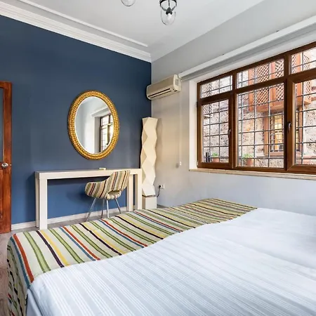 Fascinating Flat Near Hadrians Gate Apartament Antalya