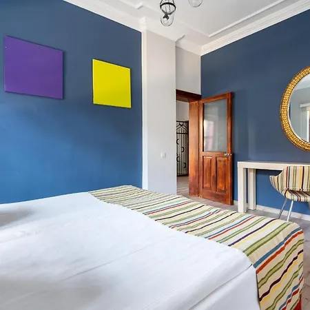 Fascinating Flat Near Hadrians Gate Apartamento